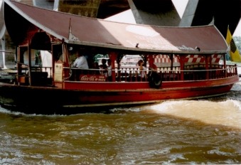 Paadiga jõel Bangkokis